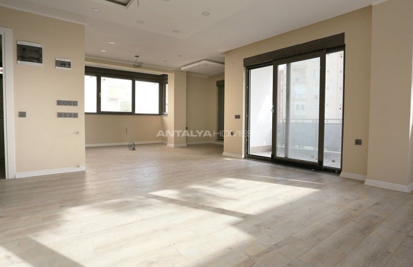 Güzeloba’da Tüm Olanaklara Yakın Kaliteli Daireler 8