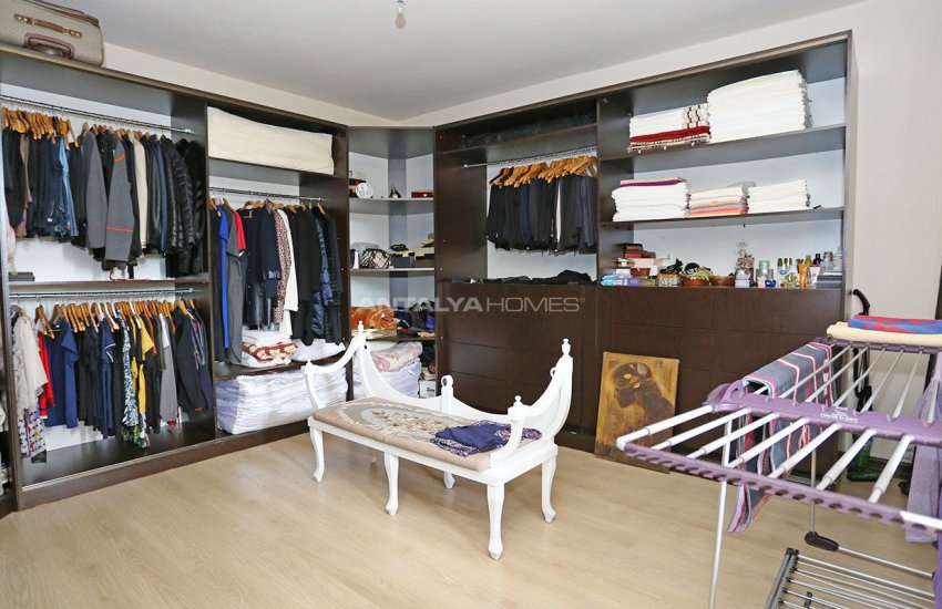 10 Bedroom Family-friendly Villas in Kepez Antalya 32