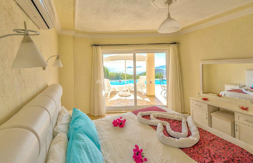 Fabulous Villa for Sale with Sea View in Kalkan 21