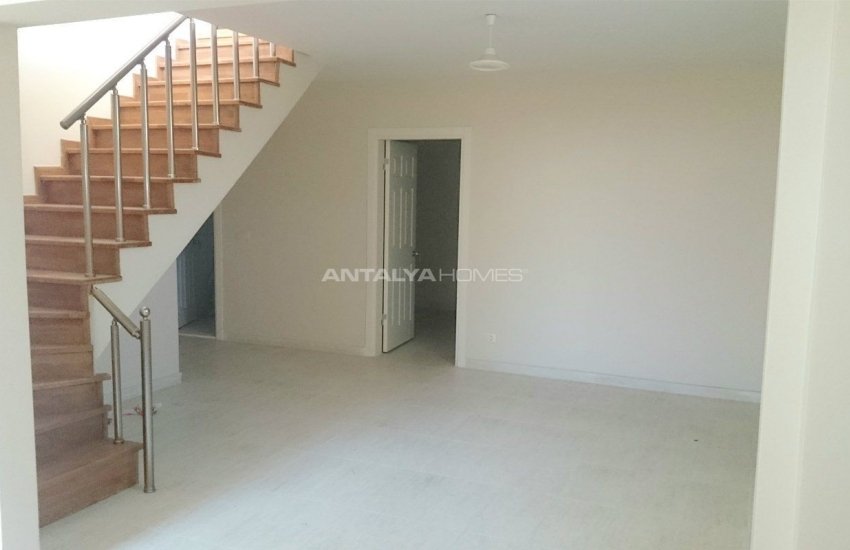 Villas in Istanbul for Sale Close to the Beach with Sea View