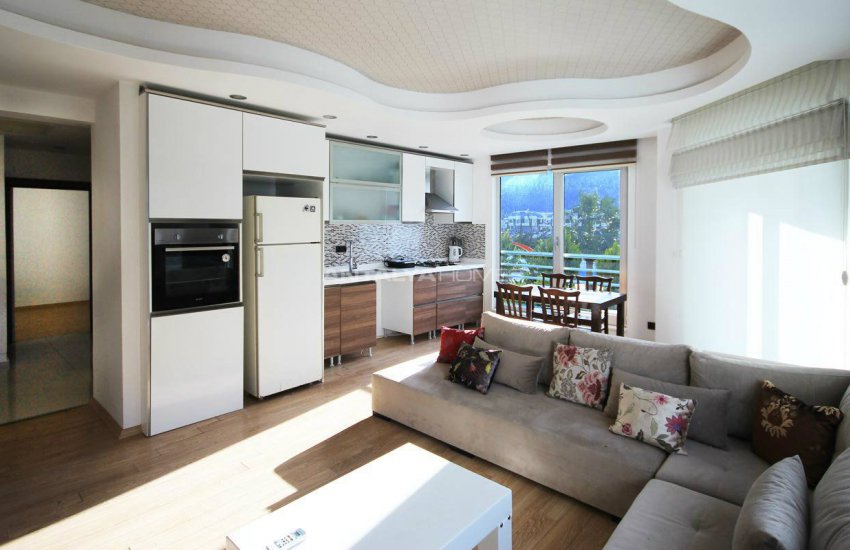 Waterfall Residence 20