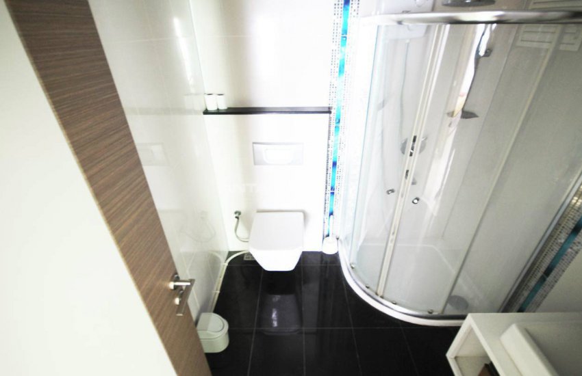 Waterfall Residence 25