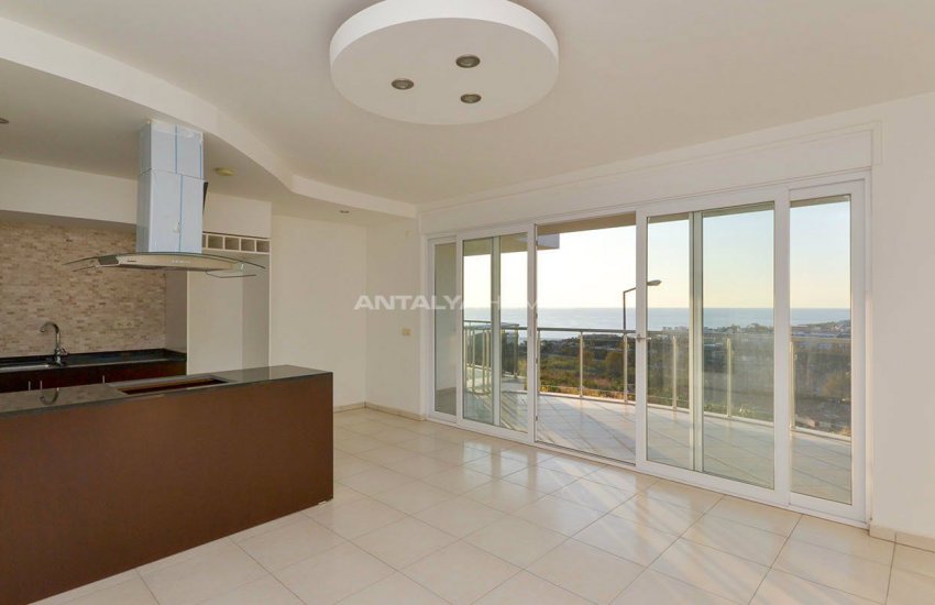 Spacious Real Estate in Alanya with Sea and Nature View 22