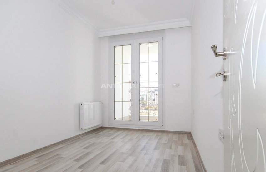 Neues Ganzes Gebäude In Der Nähe Von Allem In Kepez 27