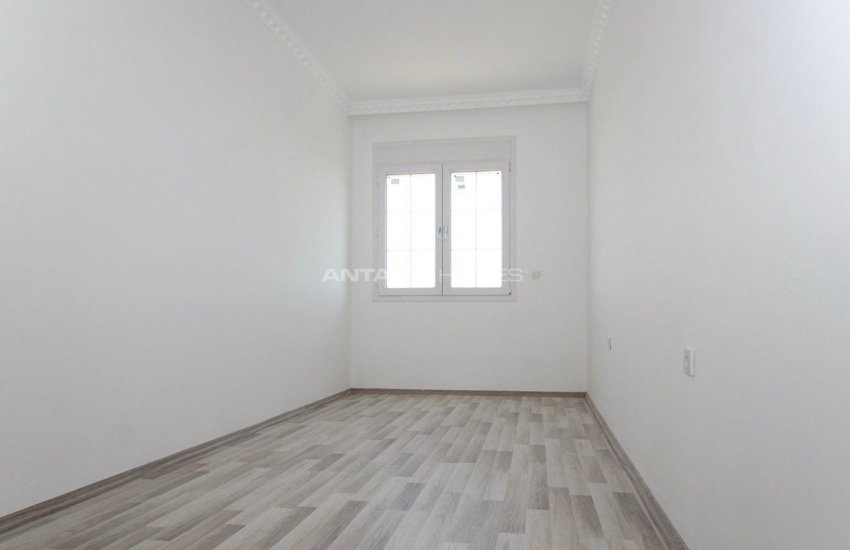 Neues Ganzes Gebäude In Der Nähe Von Allem In Kepez 30