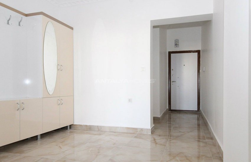 Neues Ganzes Gebäude In Der Nähe Von Allem In Kepez 31