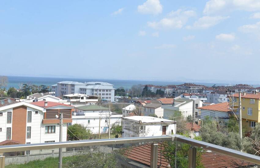 Elegant Twin Houses Offering Sea and City Views in Yalova