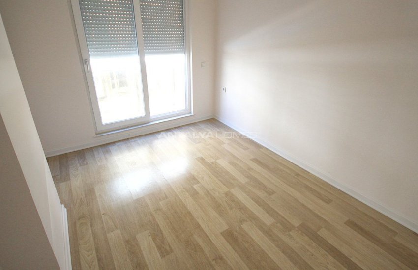 زمرد تاون فلتس 20