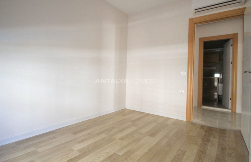 زمرد تاون فلتس 22