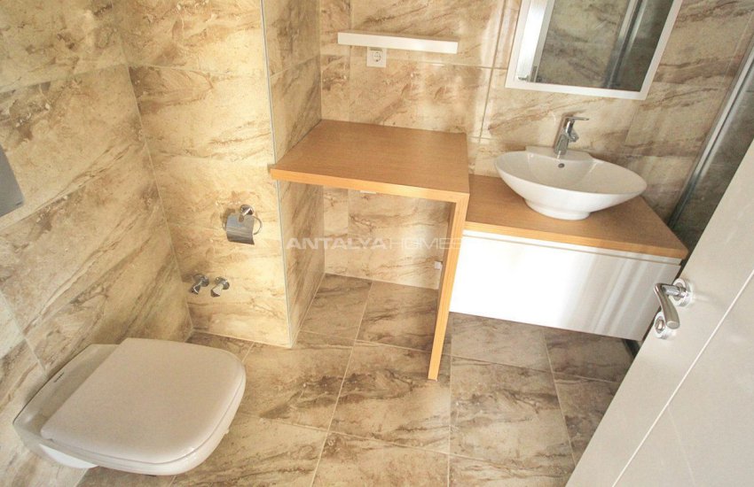 زمرد تاون فلتس 25