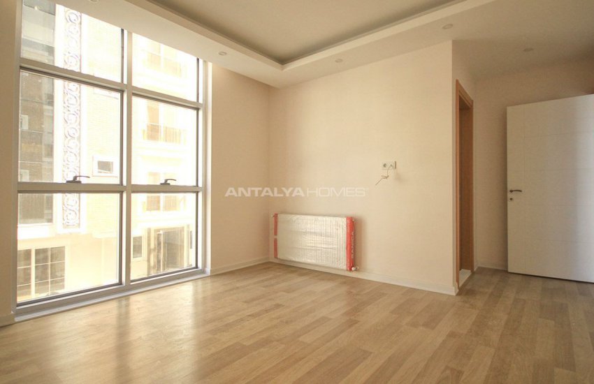 زمرد تاون فلتس 18