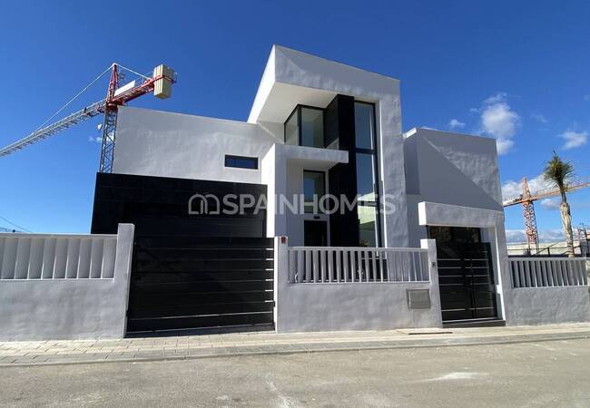 Amplias Villas Independientes Con Zonas De Estar Privadas En Málaga 9