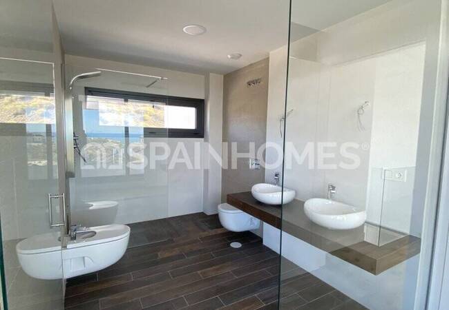 Amplias Villas Independientes Con Zonas De Estar Privadas En Málaga 19