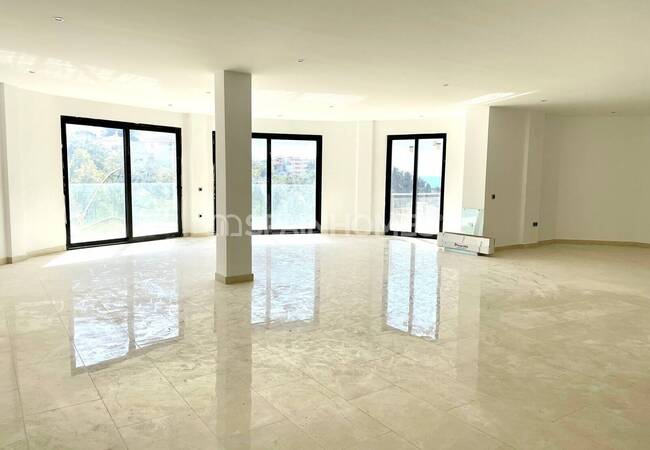 Luxueuses Villas Bien Situées À Benalmadena Costa Del Sol 21