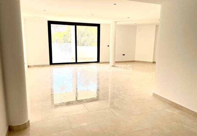 Luxueuses Villas Bien Situées À Benalmadena Costa Del Sol 34