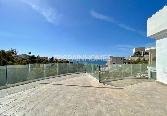 Luxueuses Villas Bien Situées À Benalmadena Costa Del Sol 45