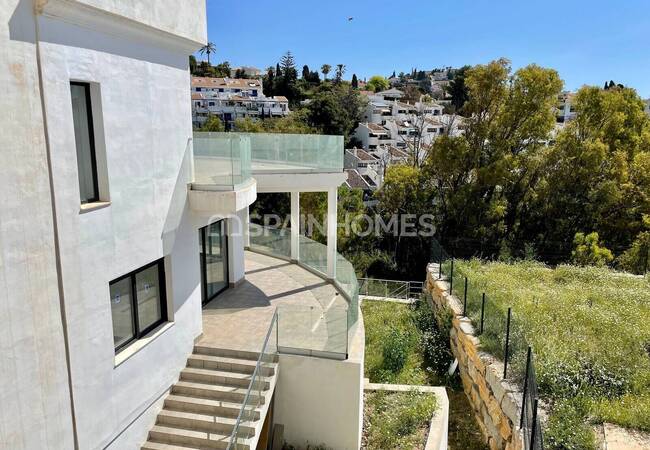 Luxueuses Villas Bien Situées À Benalmadena Costa Del Sol 49