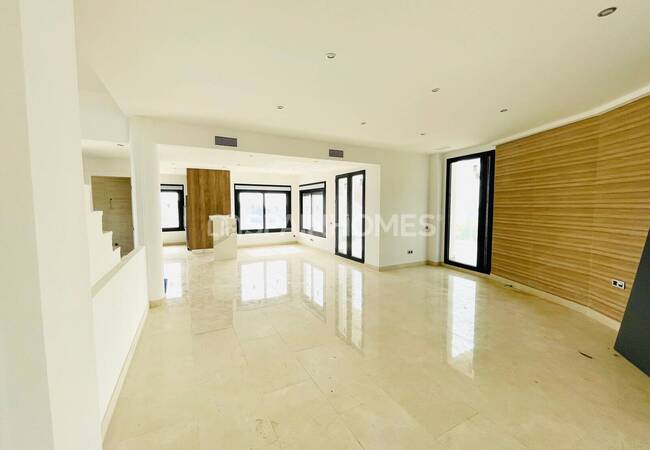Luxueuses Villas Bien Situées À Benalmadena Costa Del Sol 73