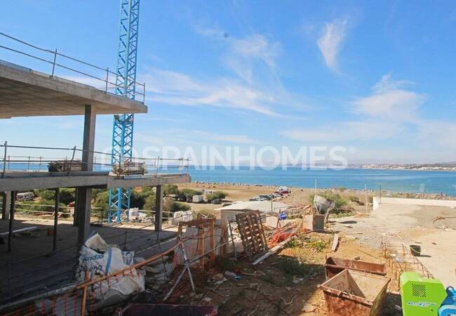 Proyecto único En Primera Línea De Playa En Estepona 32