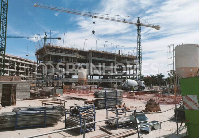 Málaga Torremolinos'ta Sahile Yürüme Mesafesinde Daireler 13