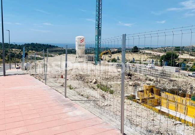 Отдельные Виллы с Просторными Интерьерами в Финестрате 62