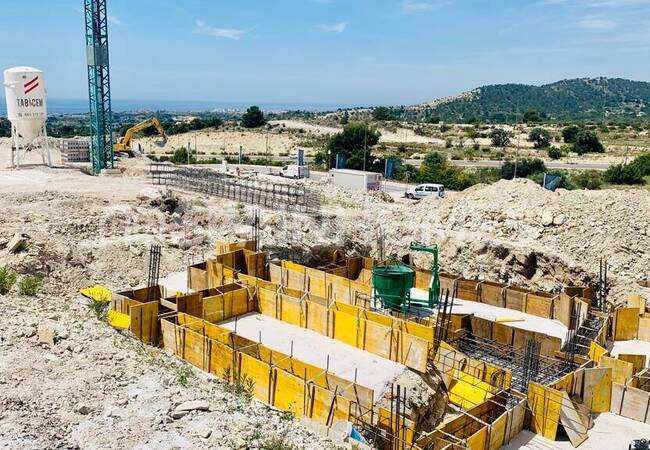 Отдельные Виллы с Просторными Интерьерами в Финестрате 63