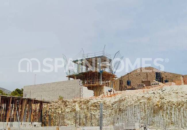 Отдельные Виллы с Просторными Интерьерами в Финестрате 64