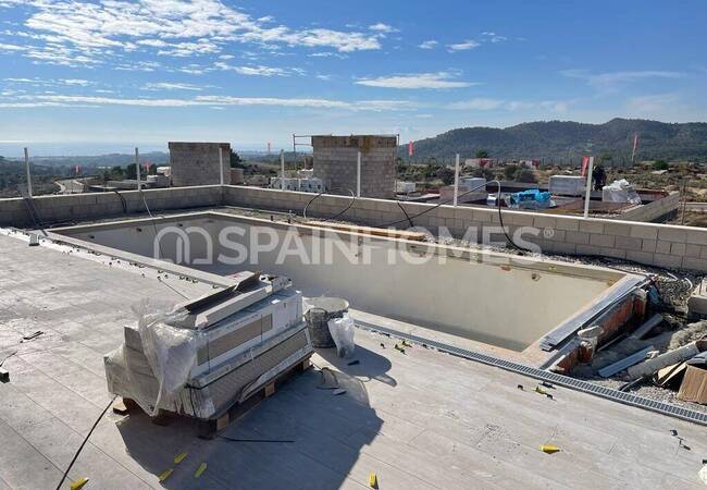 Отдельные Виллы с Просторными Интерьерами в Финестрате 68