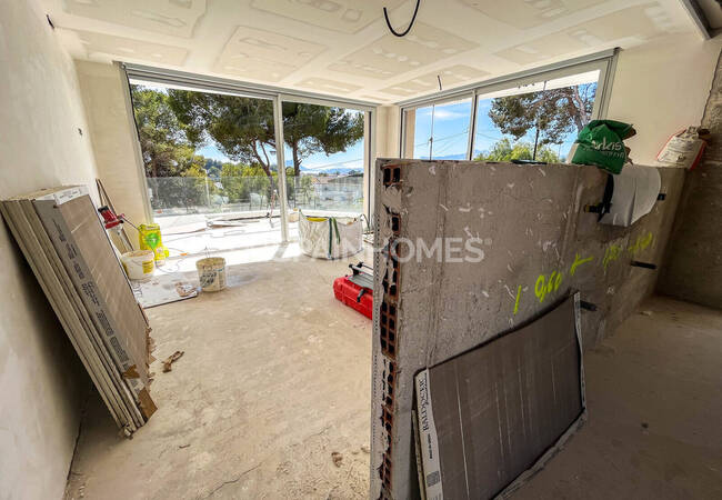Moraira'da Eşsiz Deniz Manzaralı ve Lüks Tasarımlı Villa 16