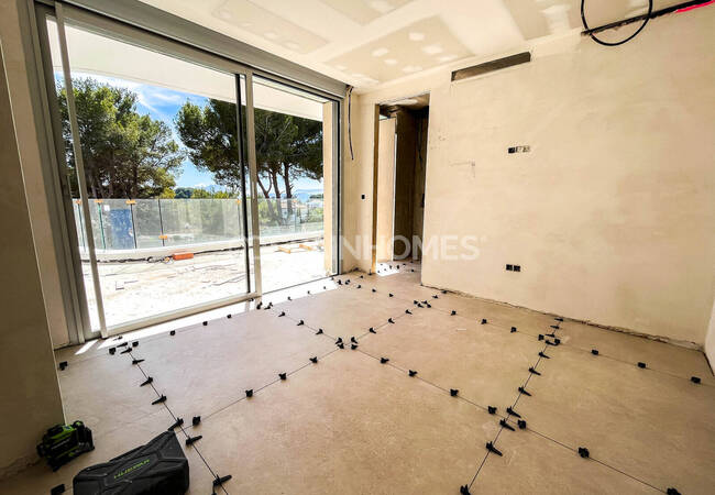 Moraira'da Eşsiz Deniz Manzaralı ve Lüks Tasarımlı Villa 12