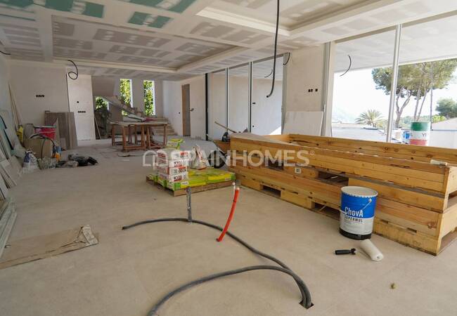 Moraira'da Eşsiz Deniz Manzaralı ve Lüks Tasarımlı Villa 24