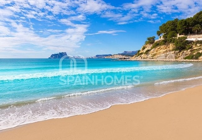 Luxury Sea View Villa at a Prime Location in Moraira Alicante 10