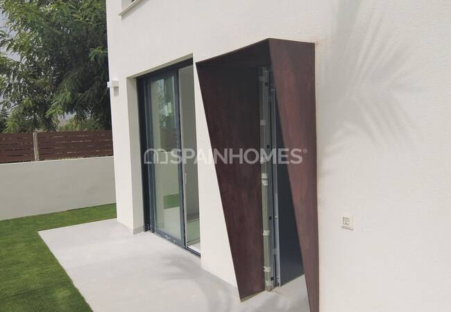 Luxury Villas Close to the Beach in Villajoyosa Alicante 28