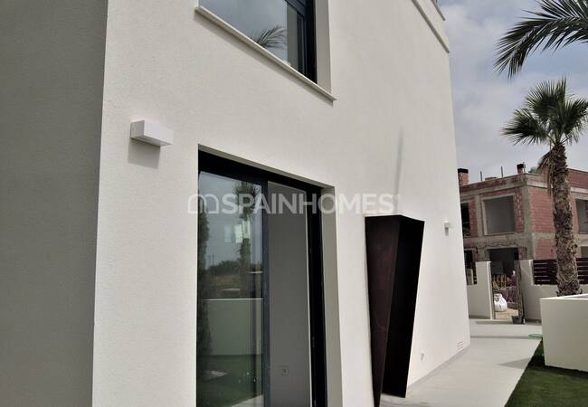 Luxury Villas Close to the Beach in Villajoyosa Alicante 27