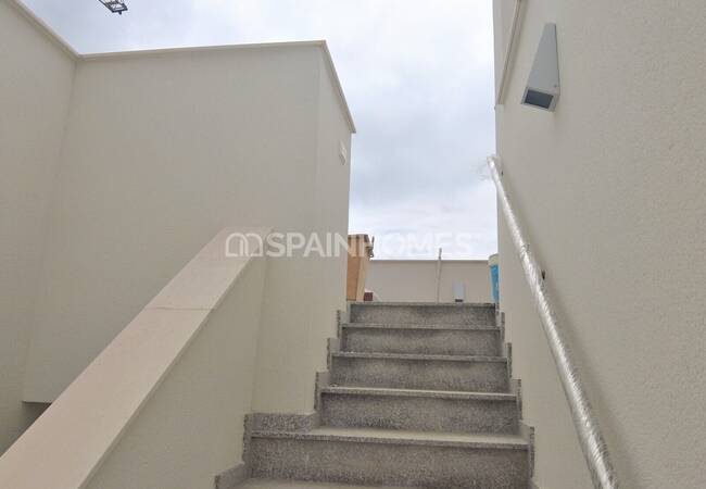 Luxury Villas Close to the Beach in Villajoyosa Alicante 32