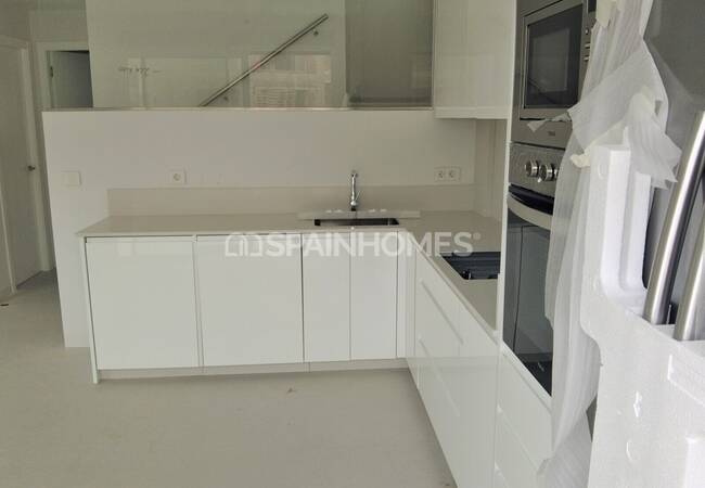 Luxury Villas Close to the Beach in Villajoyosa Alicante 44