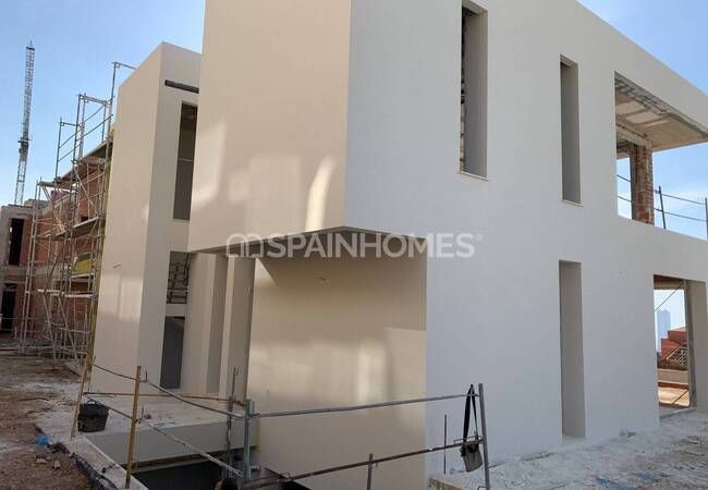 Finestrat'ta Plaja ve Şehre 5 Km Mesafede Lüks Villalar 30