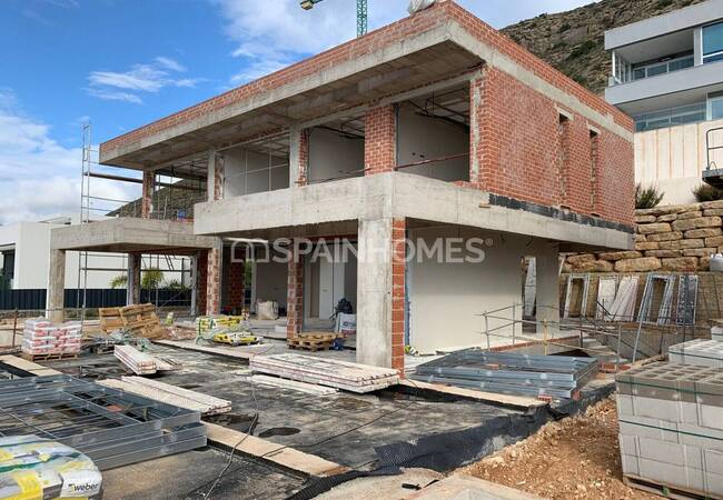 Finestrat'ta Plaja ve Şehre 5 Km Mesafede Lüks Villalar 34