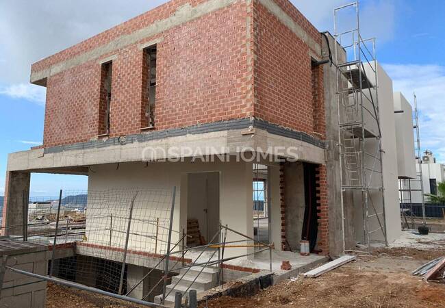 Finestrat'ta Plaja ve Şehre 5 Km Mesafede Lüks Villalar 29