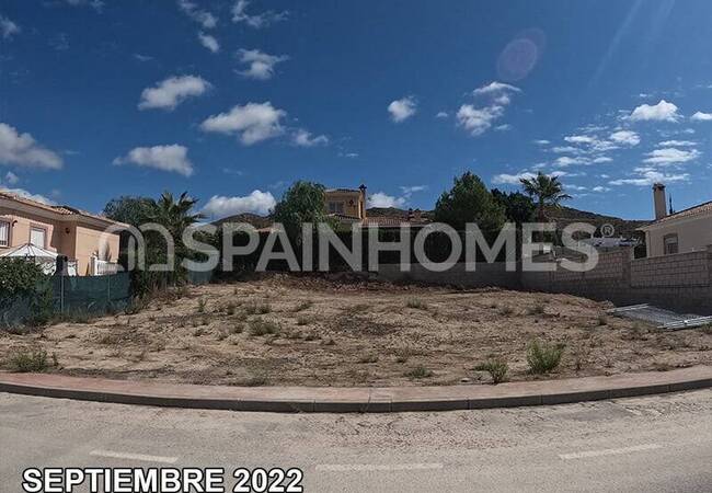 Busot'ta Sahile Yakın ve Huzurlu Bölgede Sıfır Evler 26