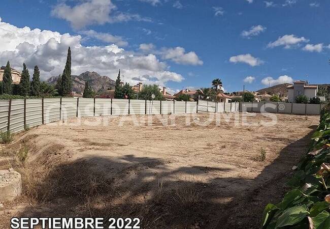 Busot'ta Sahile Yakın ve Huzurlu Bölgede Sıfır Evler 28