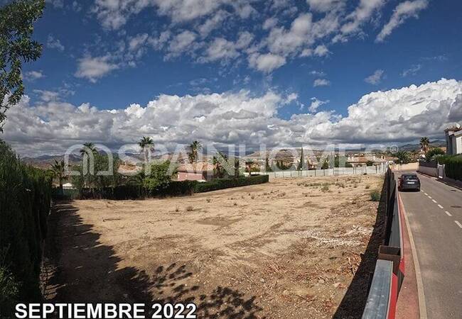 Busot'ta Sahile Yakın ve Huzurlu Bölgede Sıfır Evler 29