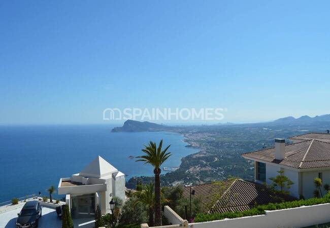 Alicante Altea’da Panoramik Manzaralı Satılık Yeni Villa 17