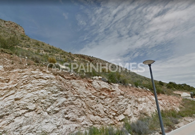 Villa with Indoor and Outdoor Pool in Finestrat Alicante 14