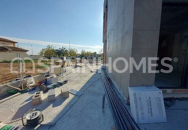 Villa with Private Pool and Solarium in Pilar De La Horadada 24