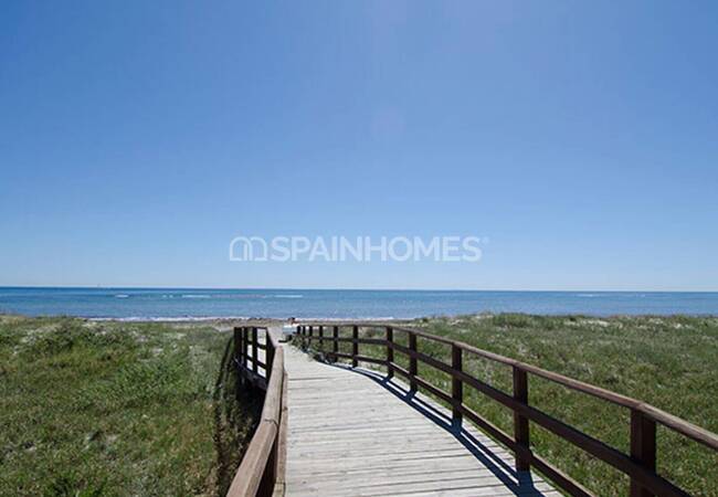 New-build Flats Close to the Beach in Mil Palmeras Spain 18
