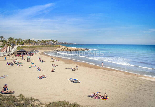 New-build Flats Close to the Beach in Mil Palmeras Spain 23