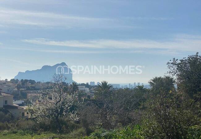 Calpe Alicante'de Deniz Manzaralı Şık Tasarımlı Müstakil Villa 9