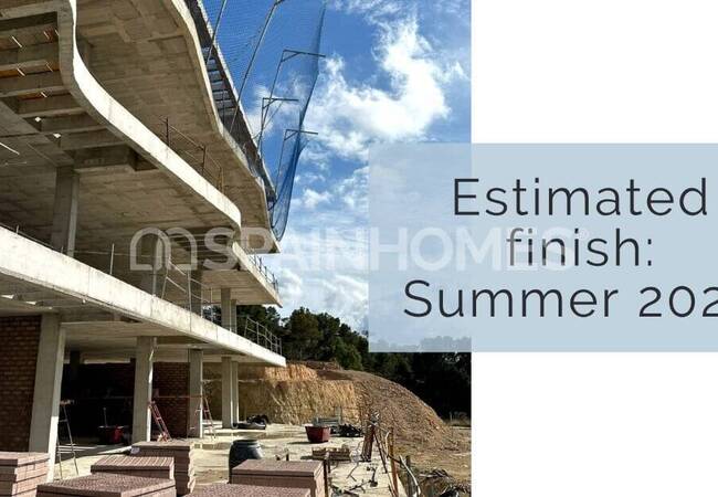 Alicante Villajoyosa'da Sahile Çok Yakın Konumda Lüks Daireler 30