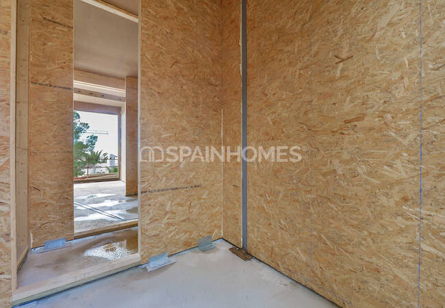 Villa with Open Sea and City Views in Altea, Alicante 59
